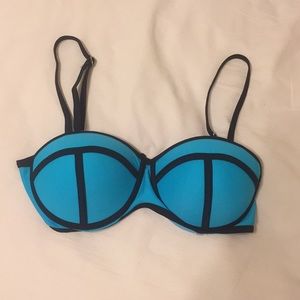 Aqua bikini top
